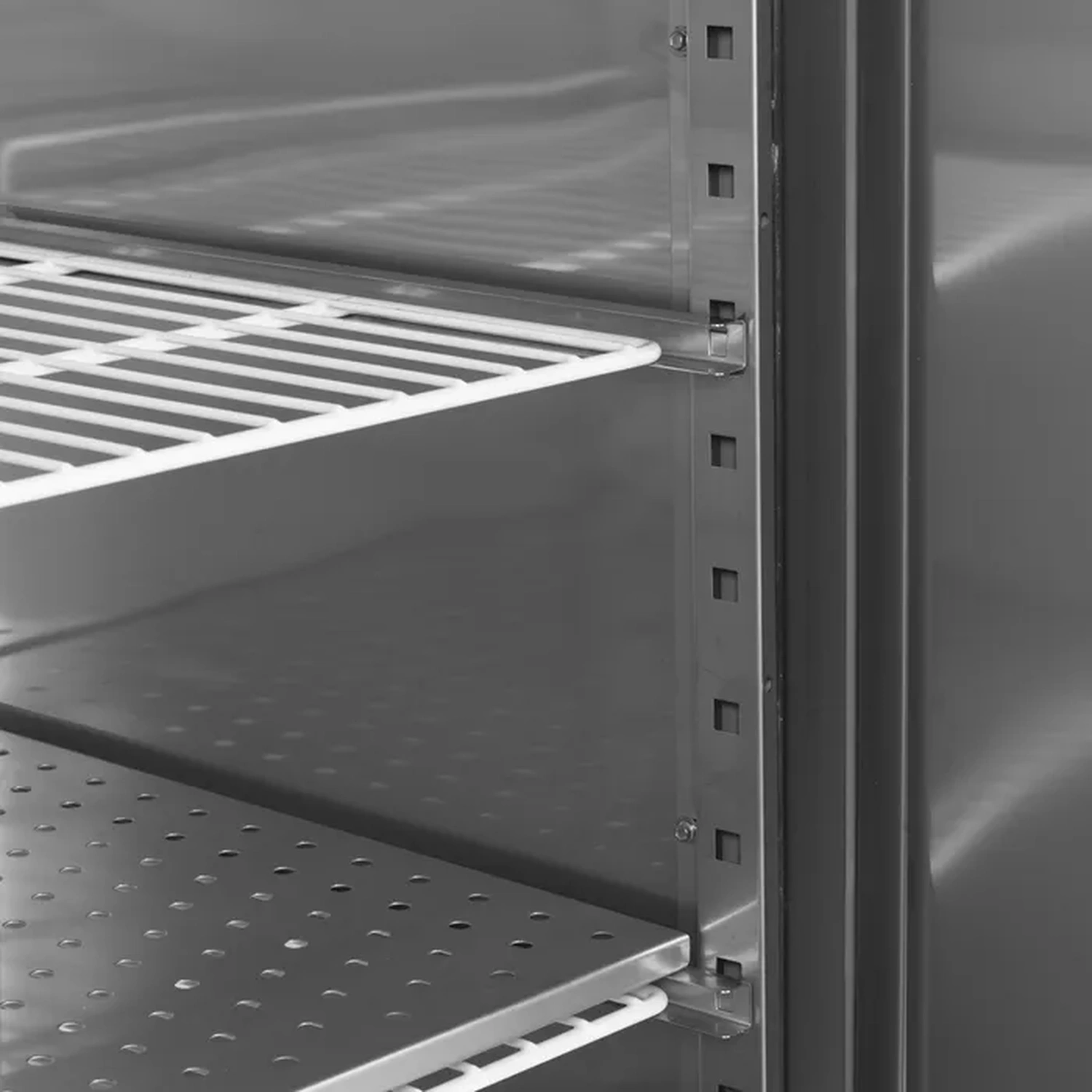 Kjøleskap med 1 dør – motor under – RK500SNACK – 680×700×1900 mm – Tefcold - Bilde 4