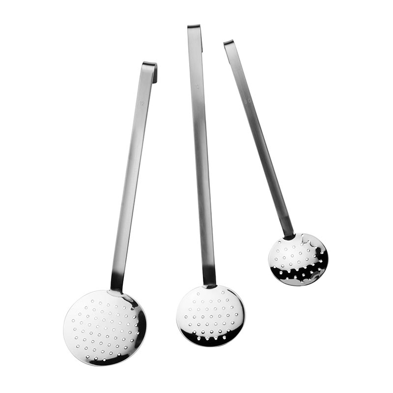 Skimmer – Serveringsskje – Ø90 mm – perforert – runde hull – 400 mm – Turnor