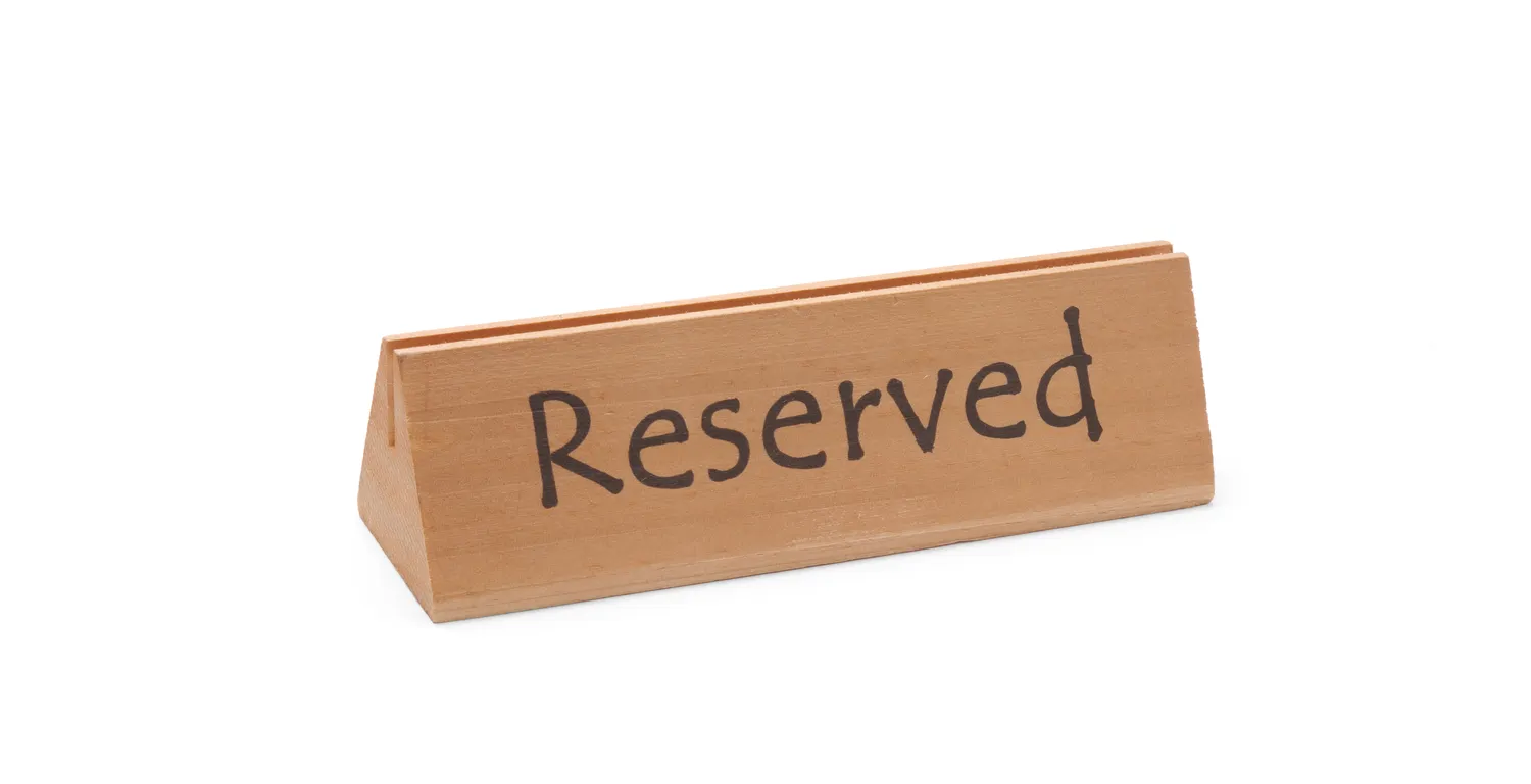 Bordskilt reserved tre, 152x44x44 mm, 664308 - Hendi