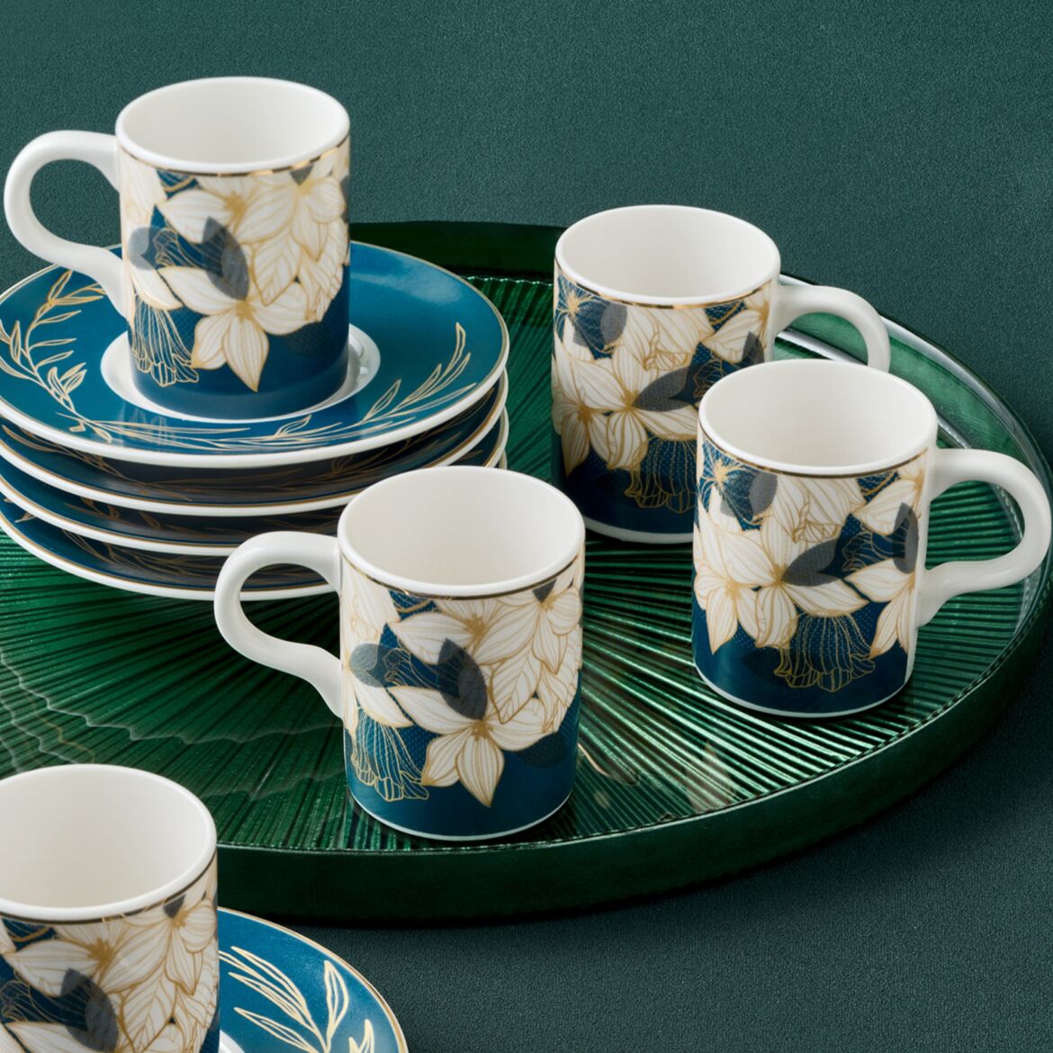 Gural Porselen Camelia Blå Blomst 67092 tyrkisk kaffekopp sett (6 personer) Gural Porselen Camelia Blå Blomst 67092 tyrkisk kaffekopp sett (6 personer)